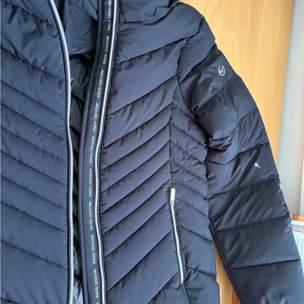 NWT -Michael Kors Black Quilted Hooded Puffer Jacket M - Picture 15 of 16